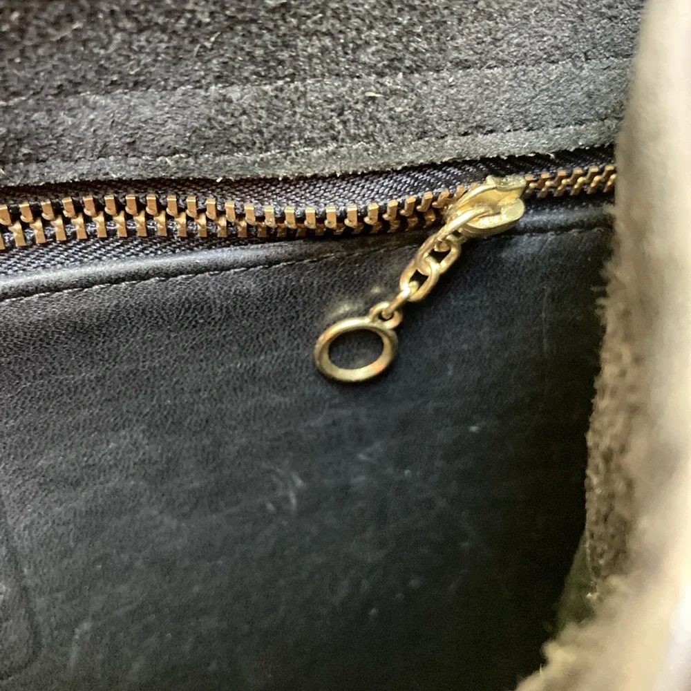 Coach Willis 9927 Black Leather Satchel top handle with Gold Accents - Picture 13 of 15